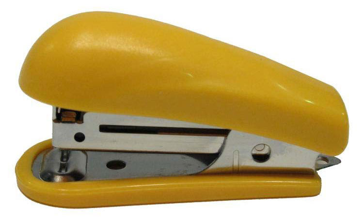 Степлер Kw-Trio 5512YELL Mini 24/6 26/6 (15листов) встроенный антистеплер желтый 50скоб блистер
