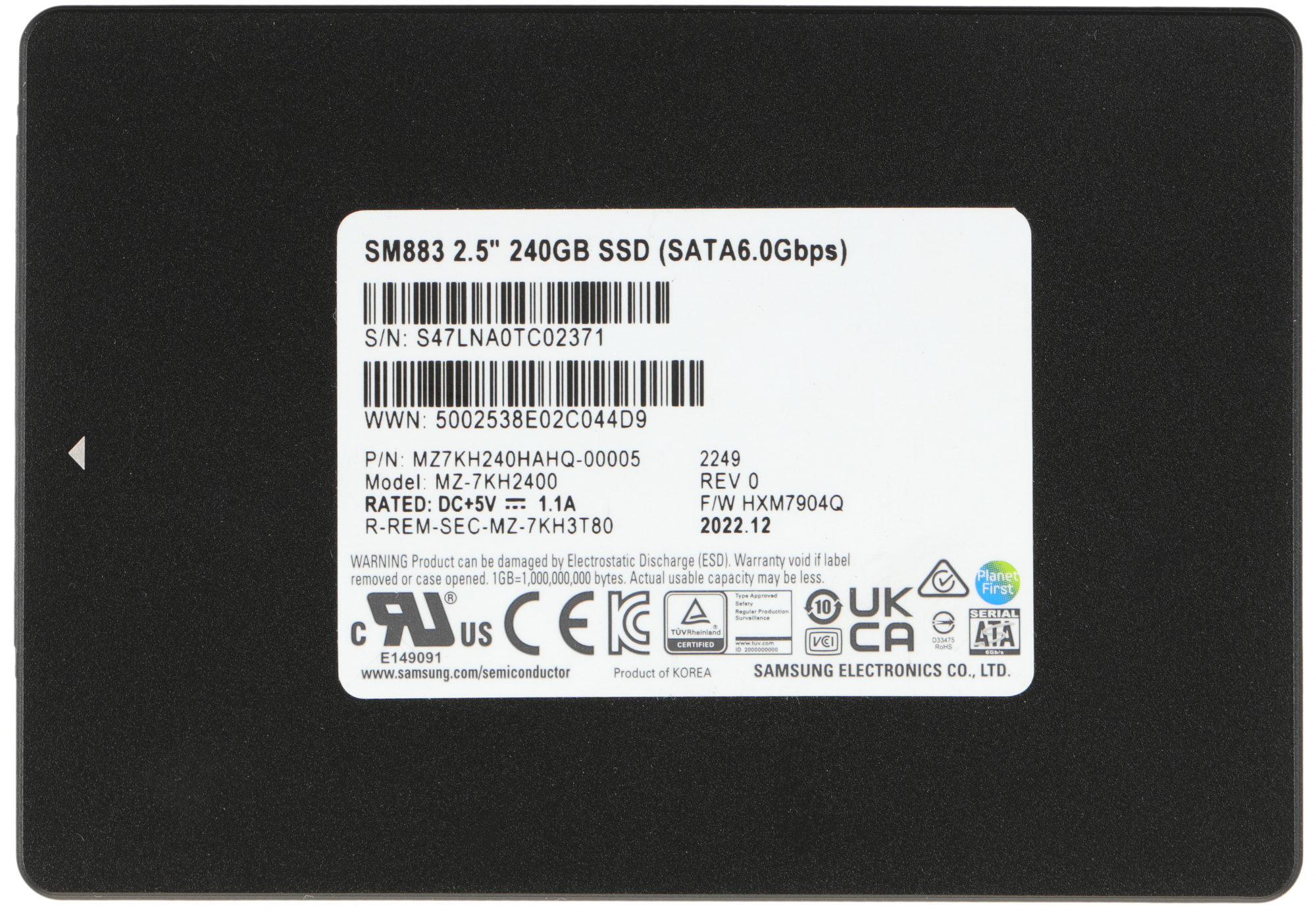 Накопитель SSD Samsung SATA III 240GB MZ7KH240HAHQ-00005 SM883 2.5" 3 DWPD