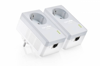 Сетевой адаптер Powerline TP-Link TL-PA4010P KIT AV600 Fast Ethernet - купить недорого с доставкой в интернет-магазине