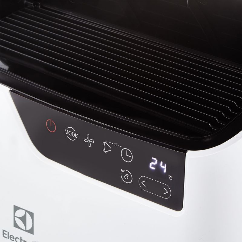 Кондиционер мобильный Electrolux Bliss Art EACM-12 GT/N6 белый площ.30м2