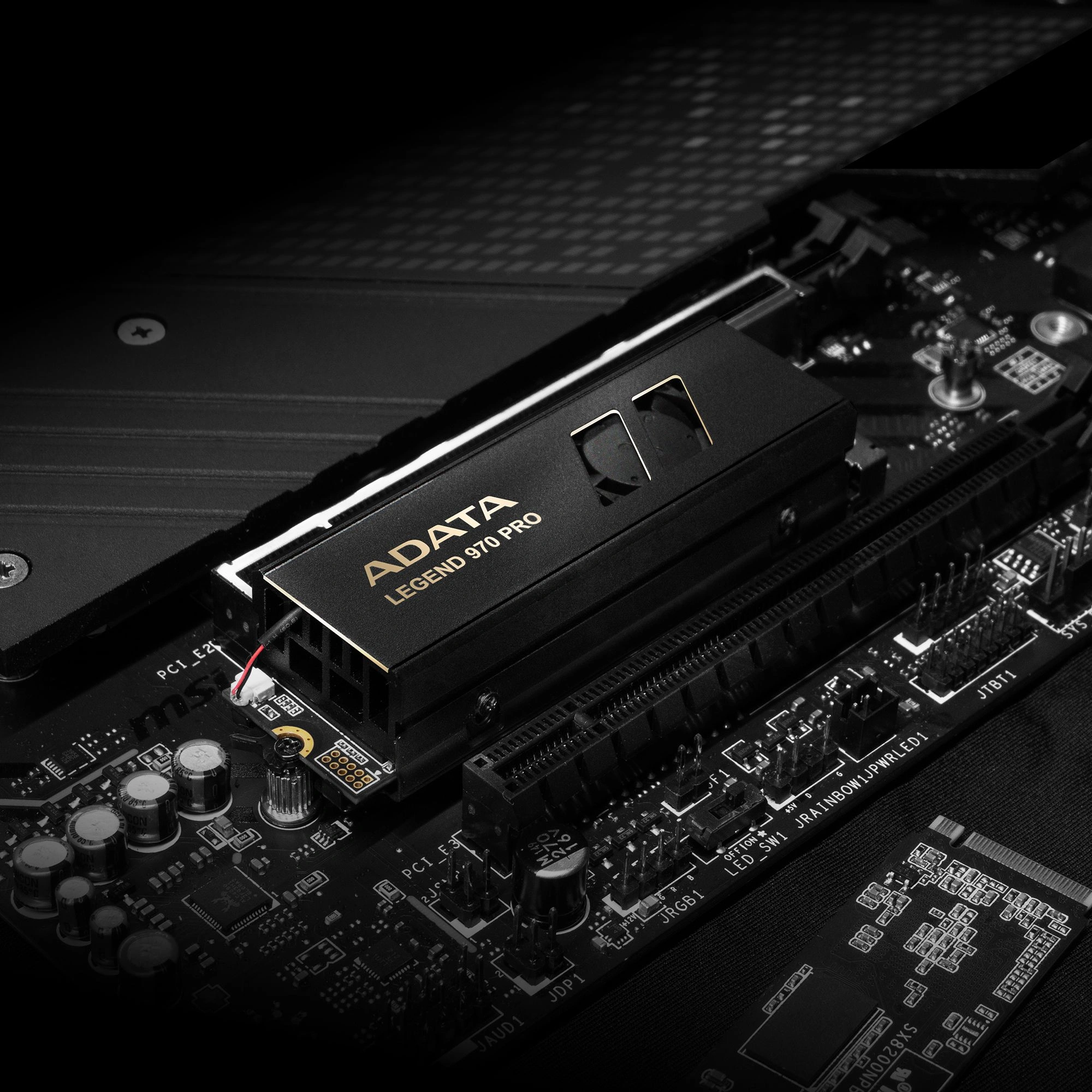 Накопитель SSD A-Data PCIe 5.0 x4 1000GB SLEG-970P-1TCI Legend 970 Pro M.2 2280