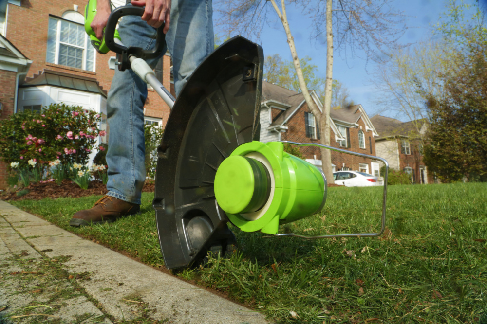 Триммер электрический Greenworks GD40BCK4 аккум. разбор.штан. реж.эл.:леска/нож