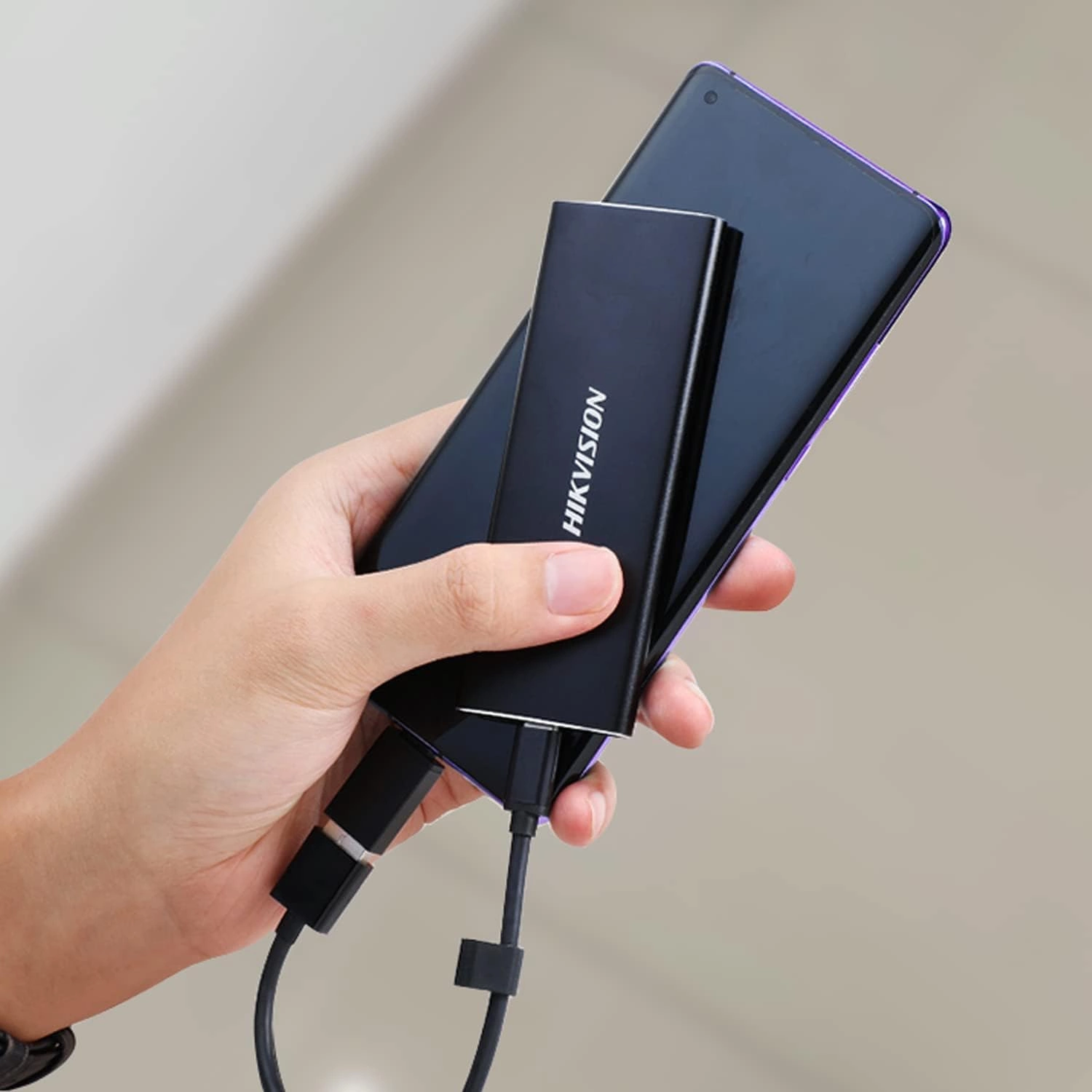 Накопитель SSD Hikvision USB-C 1TB HS-ESSD-T200N 1024G HS-ESSD-T200N 1024G Hiksemi 1.8" черный