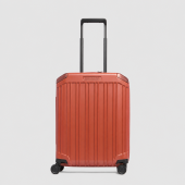 Чемодан Piquadro PQ LIGHT BV4425PQL/CUO 40x20x55см 31л. 2.26кг. поликарбонат/алюм. табачный