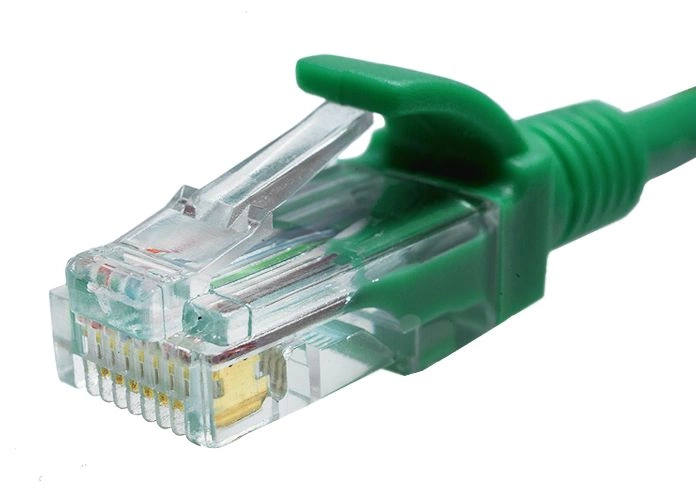 Патч-корд Suprlan 10-0158 UTP RJ-45 вил.-вилка RJ-45 кат.5E 2м зеленый LSZH 24AWG