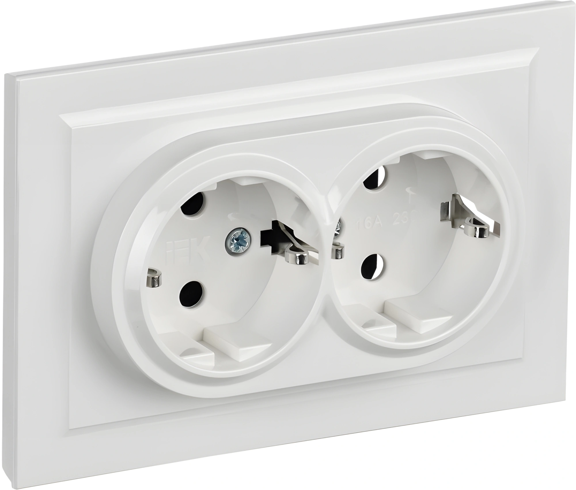 Розетка силов. IEK Brite РСш12-3-БрБ BR-R24-16-K01-F 2розет. двойн. скрыт. зазем. штор. IP20 белый (упак.:1шт)