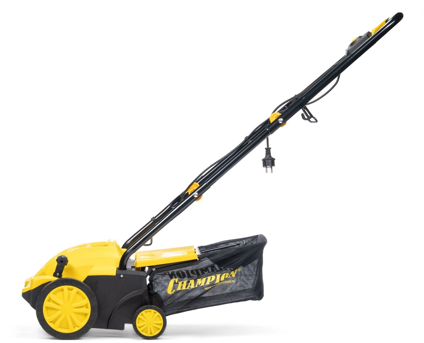 Скарификатор Champion ESC1532 электр. 1500Вт