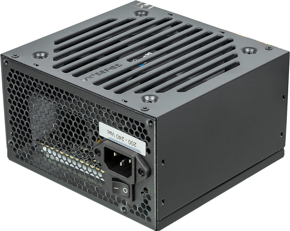 Блок питания Aerocool ATX 650W VX Plus (20+4pin) 120mm fan 4xSATA RTL