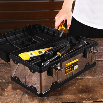 Ящик для инструментов Deko Tool box 18M 18л 1отд. 2карм. серебристый/черный (085-3002) - купить недорого с доставкой в интернет-магазине