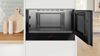 Микроволновая печь Bosch BFR9221B1 21л. 900Вт черный (встраиваемая) - купить недорого с доставкой в интернет-магазине