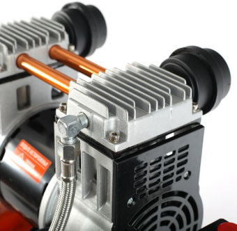 Компрессор поршневой Patriot WO 24-220 безмасляный 200л/мин 24л 1250Вт оранжевый - купить недорого с доставкой в интернет-магазине