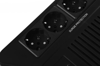 Источник бесперебойного питания Smartwatt Safe Pro 360Вт 600ВА черный - купить недорого с доставкой в интернет-магазине