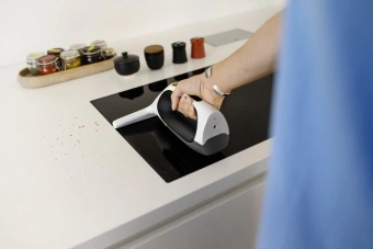 Мойщик окон Karcher WV 2 Universal Care шир.скреб.:280мм пит.:от аккум. белый/желтый - купить недорого с доставкой в интернет-магазине