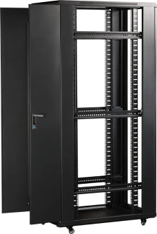 Шкаф серверный Lanmaster (TWT-CBB-47U-6X6-G1) напольный 47U 600x600мм пер.дв.стекл металл 2 бок.пан. 800кг черный 526мм 95кг 2277мм IP20 металл - купить недорого с доставкой в интернет-магазине