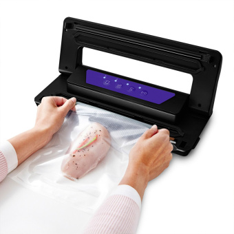 Вакуумный упаковщик Kitfort КТ-1528-1 110Вт 0.55Бар шир.пак.:28см черный/фиолетовый - купить недорого с доставкой в интернет-магазине