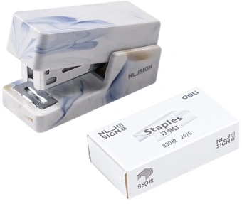 Степлер мини Deli NS083C WHITE Nusign 24/6 26/6 (25листов) белый 830скоб пластик коробка - купить недорого с доставкой в интернет-магазине