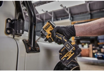 Шуруповерт DeWalt DCF850N-XJ аккум. патрон:шестигр.1/4" - купить недорого с доставкой в интернет-магазине