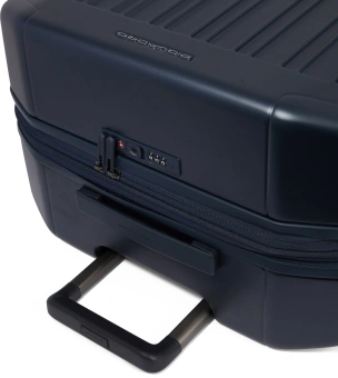 Чемодан Piquadro PQ LIGHT BV6394PQL/BLUO 51x75x31см 120л. 4.38кг. поликарбонат синий матов. - купить недорого с доставкой в интернет-магазине