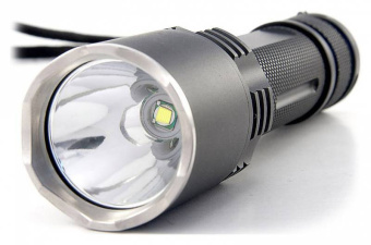 Фонарь ручной Яркий Луч G20 ver.2 черный 10Вт лам.:светодиод. CR18650x1 - купить недорого с доставкой в интернет-магазине