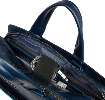 Деловая сумка Piquadro Blue Square CA6590B2/BLU2 с отделением для ноутбука 15.6" темно-синяя натур.кожа - купить недорого с доставкой в интернет-магазине