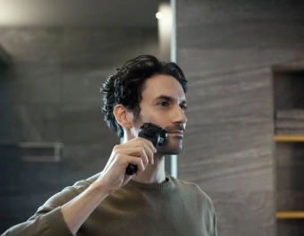 Бритва сетчатая Panasonic ES-LV6U реж.эл.:5 питан.:аккум. черный - купить недорого с доставкой в интернет-магазине