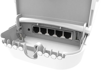 Точка доступа MikroTik OmniTIK 5 ac (RBOMNITIKG-5HACD) AC900 10/100/1000BASE-TX белый - купить недорого с доставкой в интернет-магазине