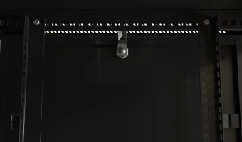 Шкаф коммутационный Hyperline (TWB-FC-1266-SR-RAL9004) настенный 12U 600x600мм пер.дв.металл 2 бок.пан. задн.дв.спл.стал.лист 60кг черный 650мм IP20 сталь - купить недорого с доставкой в интернет-магазине