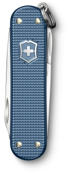 Нож перочинный Victorinox Classic SD Alox LE26 (0.6221.L26) 58мм 5функц. синий подар.коробка - купить недорого с доставкой в интернет-магазине