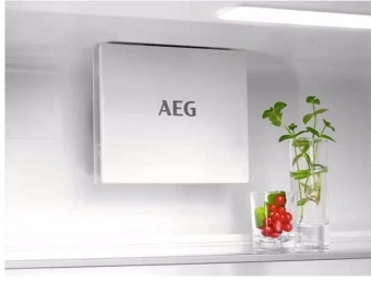 Холодильник AEG TSC7G181ES 2-хкамерн. белый - купить недорого с доставкой в интернет-магазине