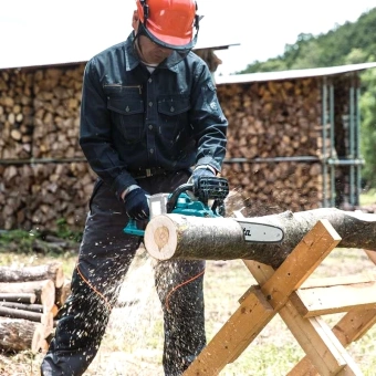 Цепная пила Makita DUC353CT2 36Вт дл.шины:14" (35cm) 5Ач - купить недорого с доставкой в интернет-магазине