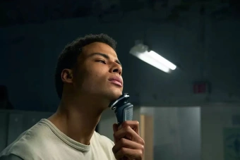 Бритва роторная Philips S5898/35 реж.эл.:3 питан.:элек.сеть/аккум. черный/серый - купить недорого с доставкой в интернет-магазине