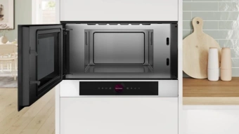 Микроволновая печь Bosch BFL7221W1 21л. 900Вт белый (встраиваемая) - купить недорого с доставкой в интернет-магазине