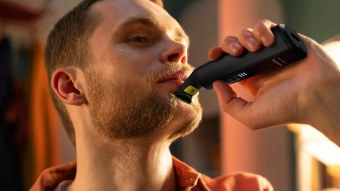Триммер Philips OneBlade Pro QP6542/15 черный (насадок в компл:3шт) - купить недорого с доставкой в интернет-магазине