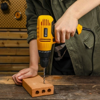 Дрель-шуруповерт Deko DKSD500W 500Вт патрон:быстрозажимной (063-4053) - купить недорого с доставкой в интернет-магазине