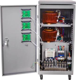 Стабилизатор напряжения Ресанта АСН-30000/3-Ц трехфазный серый (63/4/18) - купить недорого с доставкой в интернет-магазине