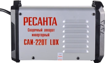 Сварочный аппарат Ресанта САИ-220Т LUX инвертор ММА DC 7.8кВт - купить недорого с доставкой в интернет-магазине