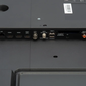 Телевизор LED Starwind 58" SW-LED58UG401 Яндекс.ТВ Frameless стальной 4K Ultra HD 60Hz DVB-T DVB-T2 DVB-C DVB-S DVB-S2 USB WiFi Smart TV - купить недорого с доставкой в интернет-магазине