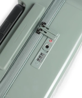 Чемодан Piquadro PQ LIGHT (BV4425PQL/VE) 40x55x20см 31л. 1.99кг. поликарбонат изумрудный - купить недорого с доставкой в интернет-магазине
