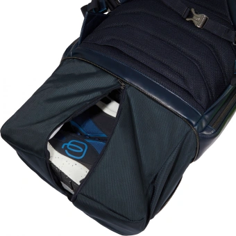 Рюкзак мужской Piquadro Blue Square CA6592B2BM/BLU2 темно-синий натур.кожа - купить недорого с доставкой в интернет-магазине