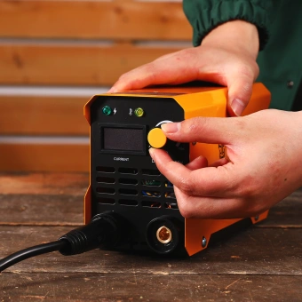 Сварочный аппарат Deko DKWM250A Mini инвертор ММА 4.2кВт - купить недорого с доставкой в интернет-магазине