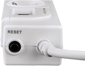 Сетевой удлинитель Hama H-121939 1.5м (4 розетки) белый (коробка) - купить недорого с доставкой в интернет-магазине