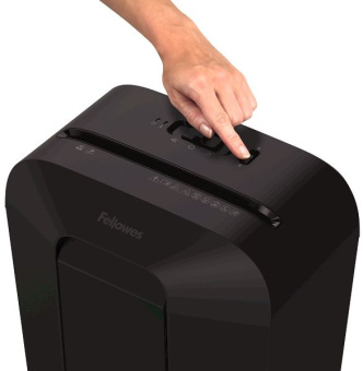 Шредер Fellowes PowerShred LX50 черный (секр.P-4) фрагменты 9лист. 17лтр. скрепки скобы пл.карты - купить недорого с доставкой в интернет-магазине