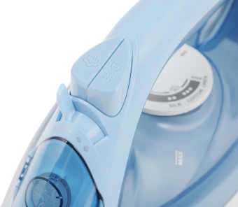 Утюг Philips DST3020/20 2200Вт голубой - купить недорого с доставкой в интернет-магазине