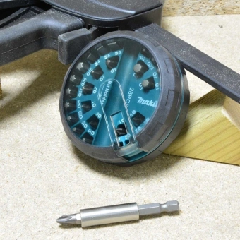 Набор бит Makita B-28911 (28пред.) для шуруповертов - купить недорого с доставкой в интернет-магазине