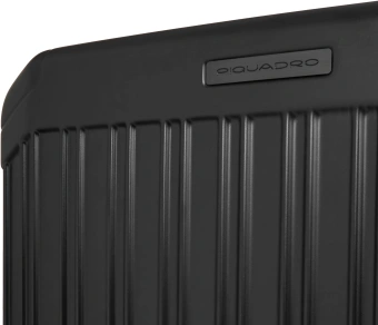 Чемодан Piquadro PQ LIGHT BV6951PQL/NO 55x34x81см 153л. 5.28кг. поликарбонат черный матов. - купить недорого с доставкой в интернет-магазине
