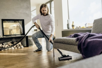 Строительный пылесос Karcher WD 2 Plus V-12/6/18/C 1000Вт (уборка: сухая/влажная) желтый - купить недорого с доставкой в интернет-магазине