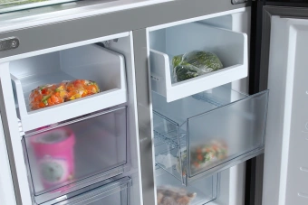 Холодильник Hyundai CM5005F 3-хкамерн. черное стекло инвертер - цена, купить или заказать с доставкой в интернет-магазине Холодильник Hyundai CM5005F 3-хкамерн. черное стекло инвертер - купить недорого с доставкой в интернет-магазине