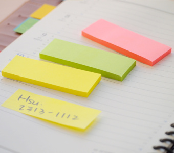 Закладки самокл. индексы бумажные Stick`n 21129 25x76мм 3цв.в упак. 50лист европодвес - купить недорого с доставкой в интернет-магазине