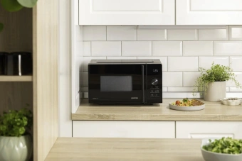 Микроволновая Печь Gorenje MO20A3B5 20л. черный - купить недорого с доставкой в интернет-магазине