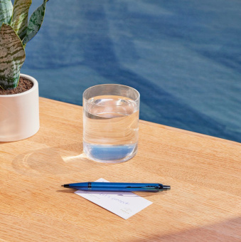 Ручка шариков. Parker IM Monochrome K328 (2172966) Blue PVD M син. черн. подар.кор. - купить недорого с доставкой в интернет-магазине